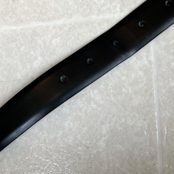 Crookhorn smooth black leather belt with silver buckle - Picture 13 of 13